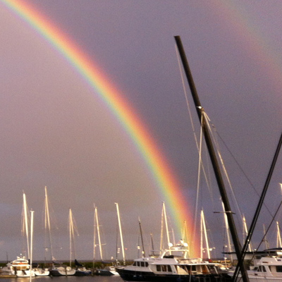 a-Hobie_rainbow
