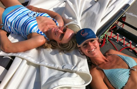 Hobiegirls_waiting_for_wind